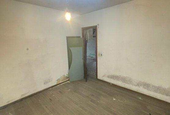 Foto de Casa con terreno propio oportunidad en Aldo Bonzi para refaccionar, imagen 2