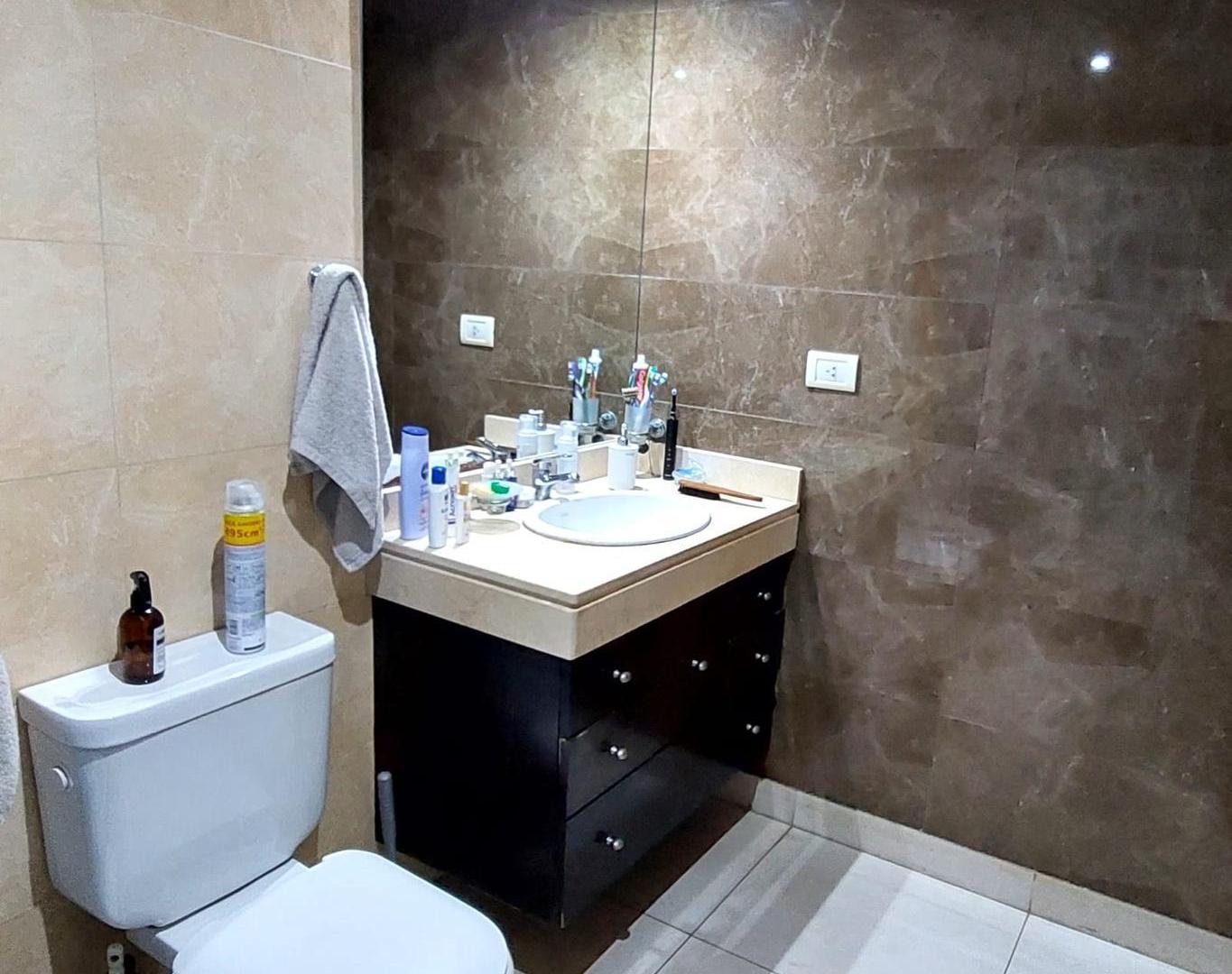 Foto de Departamento Duplex con terraza, parrilla, cochera, baulera y amenities, imagen 5
