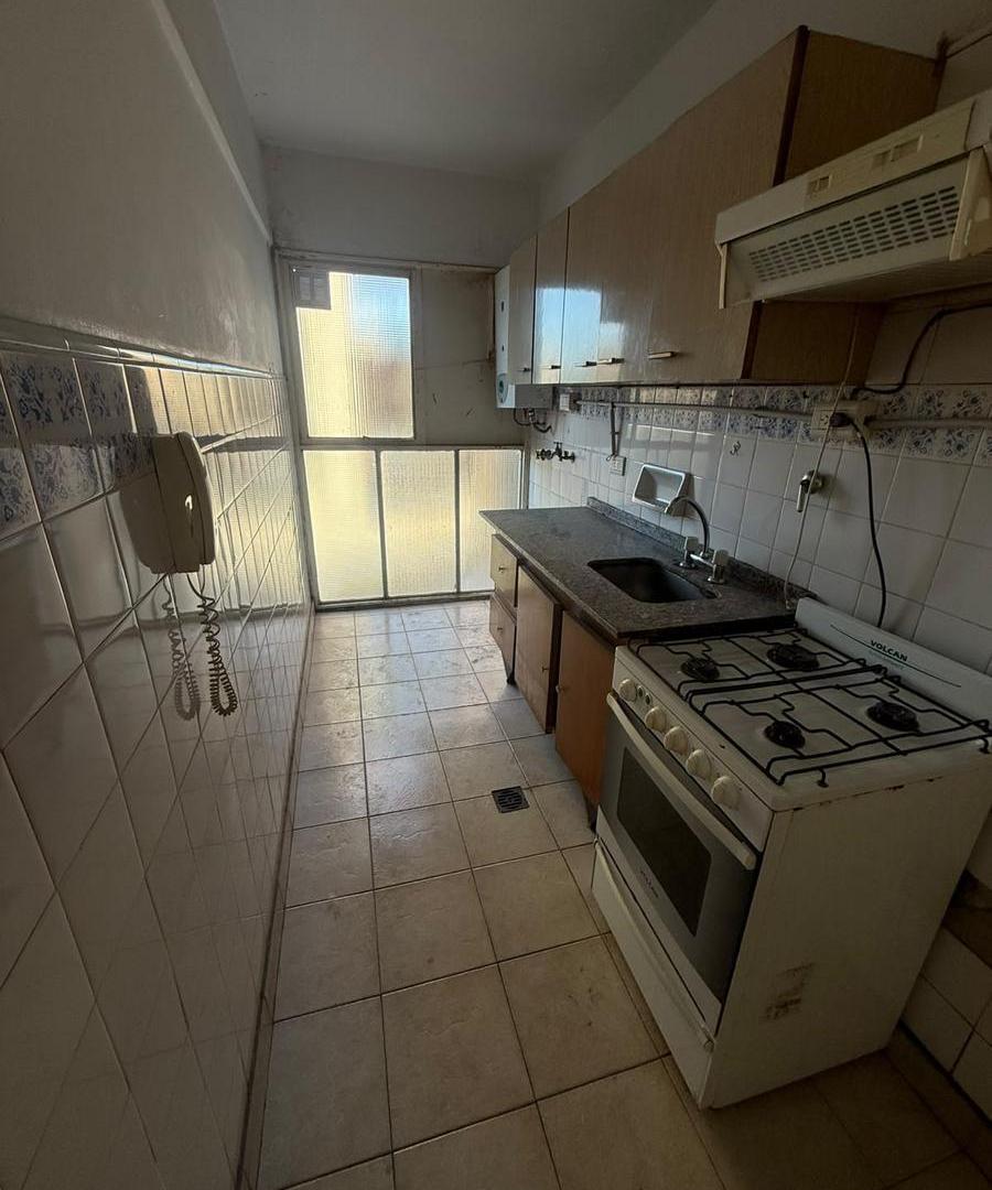 Foto de Venta de departamento de 2 ambientes en Parque Patricios, imagen 1