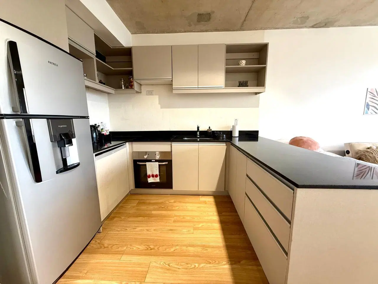 Excelente Departamento 2 ambientes 80 mt2 con balcón terraza en Palermo Hollywood 4