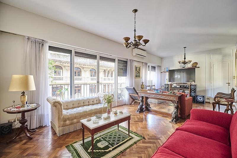 Foto de Departamento de categoría en calle Arroyo al 800, Retiro 4 ambientes, imagen 4