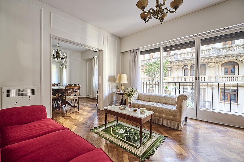 Foto de Departamento de categoría en calle Arroyo al 800, Retiro 4 ambientes, imagen 3