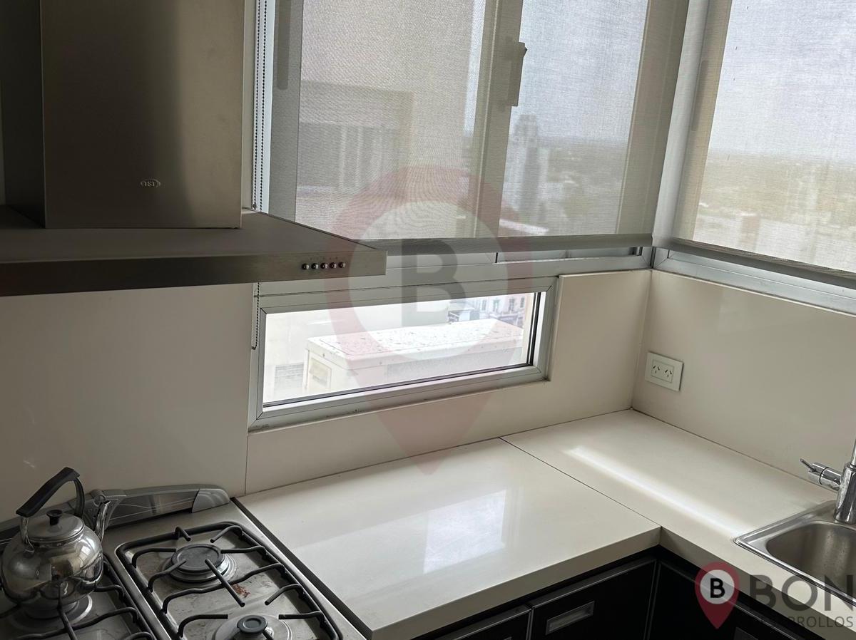 Departamento de 4 Ambientes con Cochera y Excelente Vista! 1