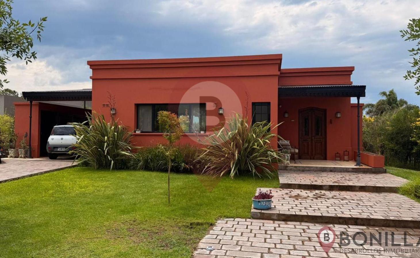 Foto de HERMOSA CASA EN EL BARRIO LOS NARANJOS!!!, imagen 2