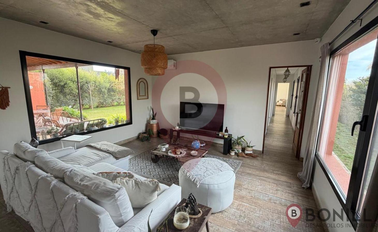 Foto de HERMOSA CASA EN EL BARRIO LOS NARANJOS!!!, imagen 1