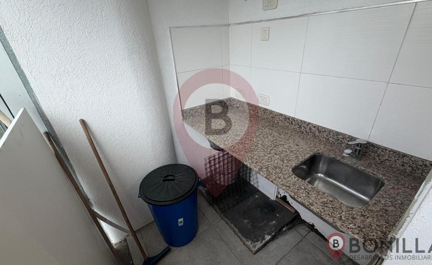 Foto de OFICINA EN AMANECERES OFFICE CON BAÑO, KITCHENETTE Y AIRE CENTRAL!!!, imagen 3