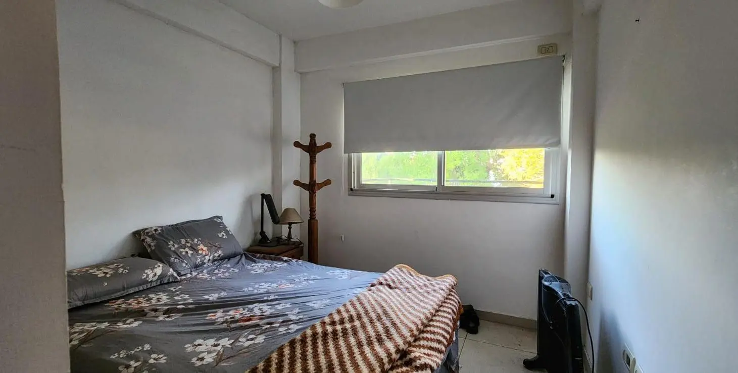 Depto en La Plata en calle 12 e/ 33 y 34 5