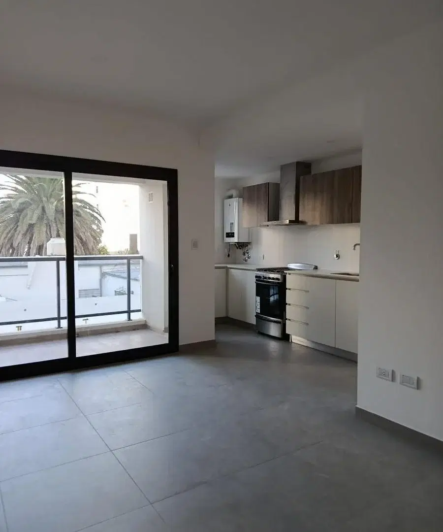 Departamento en venta de un dormitorio en La Plata 3