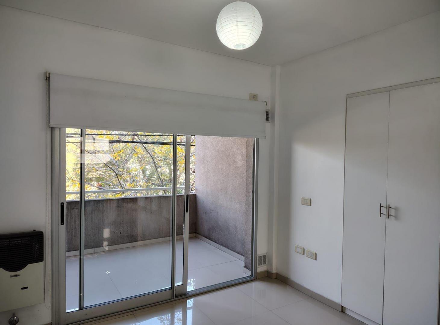 Foto de Monoambiente con cochera en Venta 66 entre 29 y 30, imagen 1
