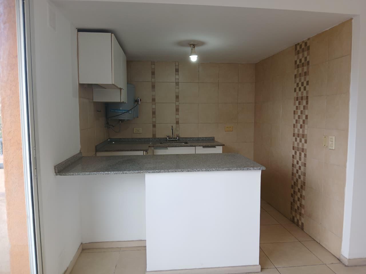 Foto de Departamento en alquiler, Emilio Civit 1340, San Jose, Gllen, imagen 2