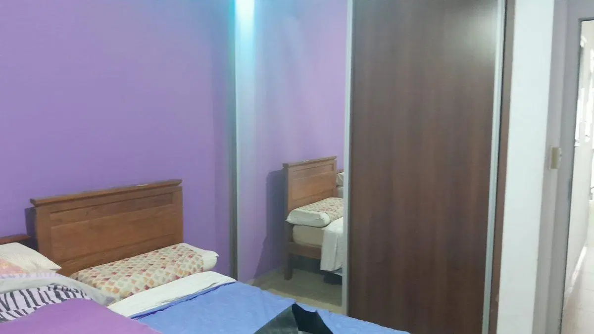 VENTA CASA 4 DORM. B° S.JUAN BAUTISTA C/PILETA V.M 3
