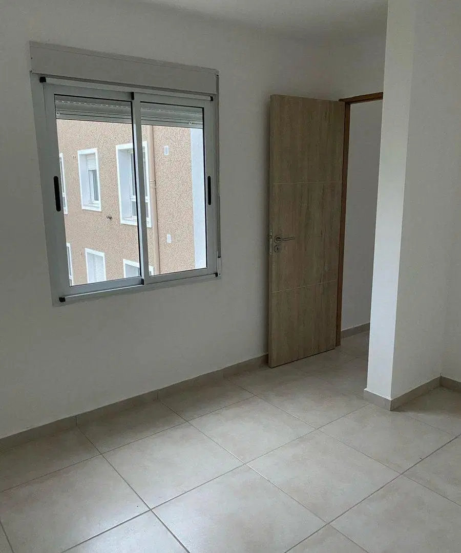 SE VENDE DEPTO. IDEAL ZONA ESTUDIANTES A ESTRENAR 4