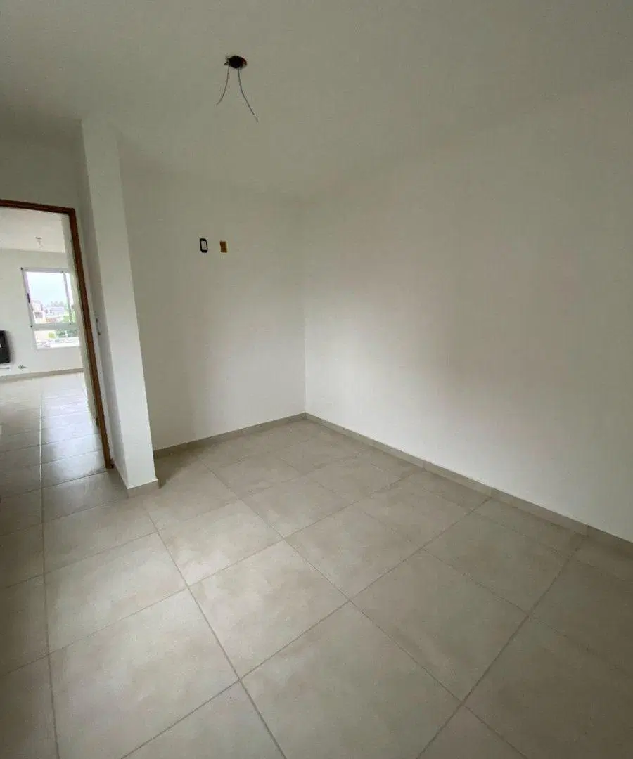 SE VENDE DEPTO. IDEAL ZONA ESTUDIANTES A ESTRENAR 5