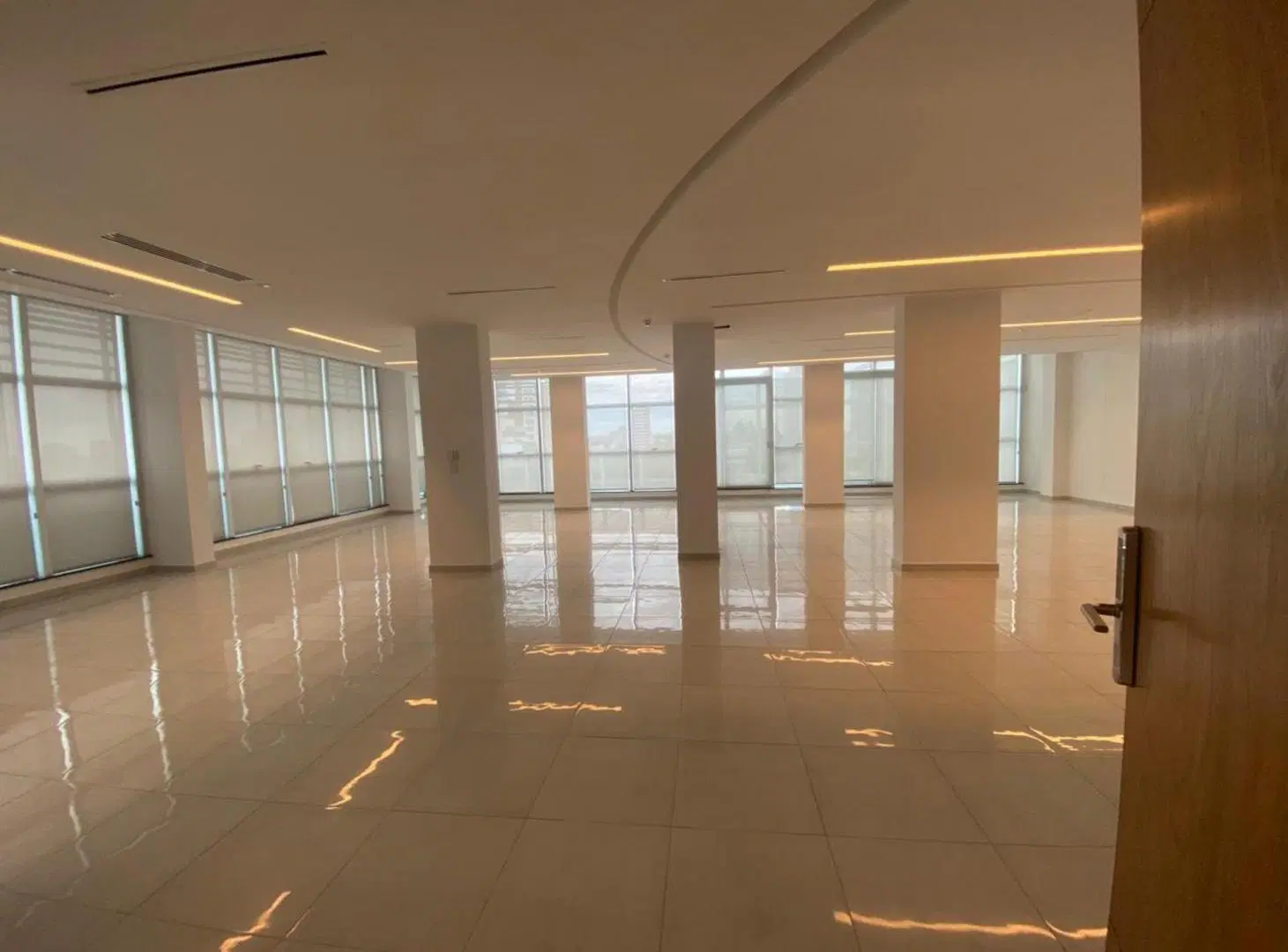 OFICINAS PREMIUM EN ALQUILER | CENTRO DE V. MARIA 3