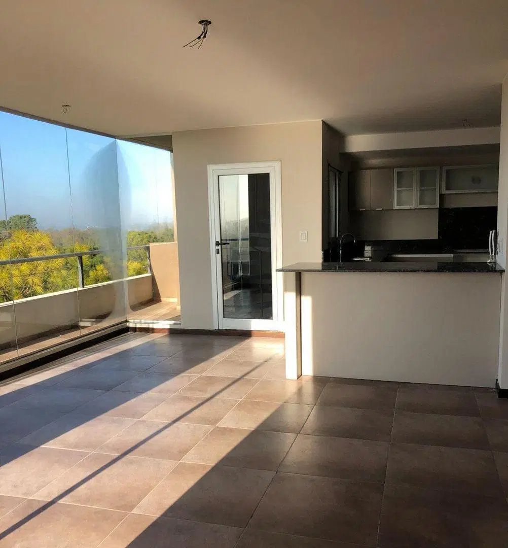 EN VENTA DTO DE CATEGORIA "ALTOS DEL RIO" V.MARIA 8