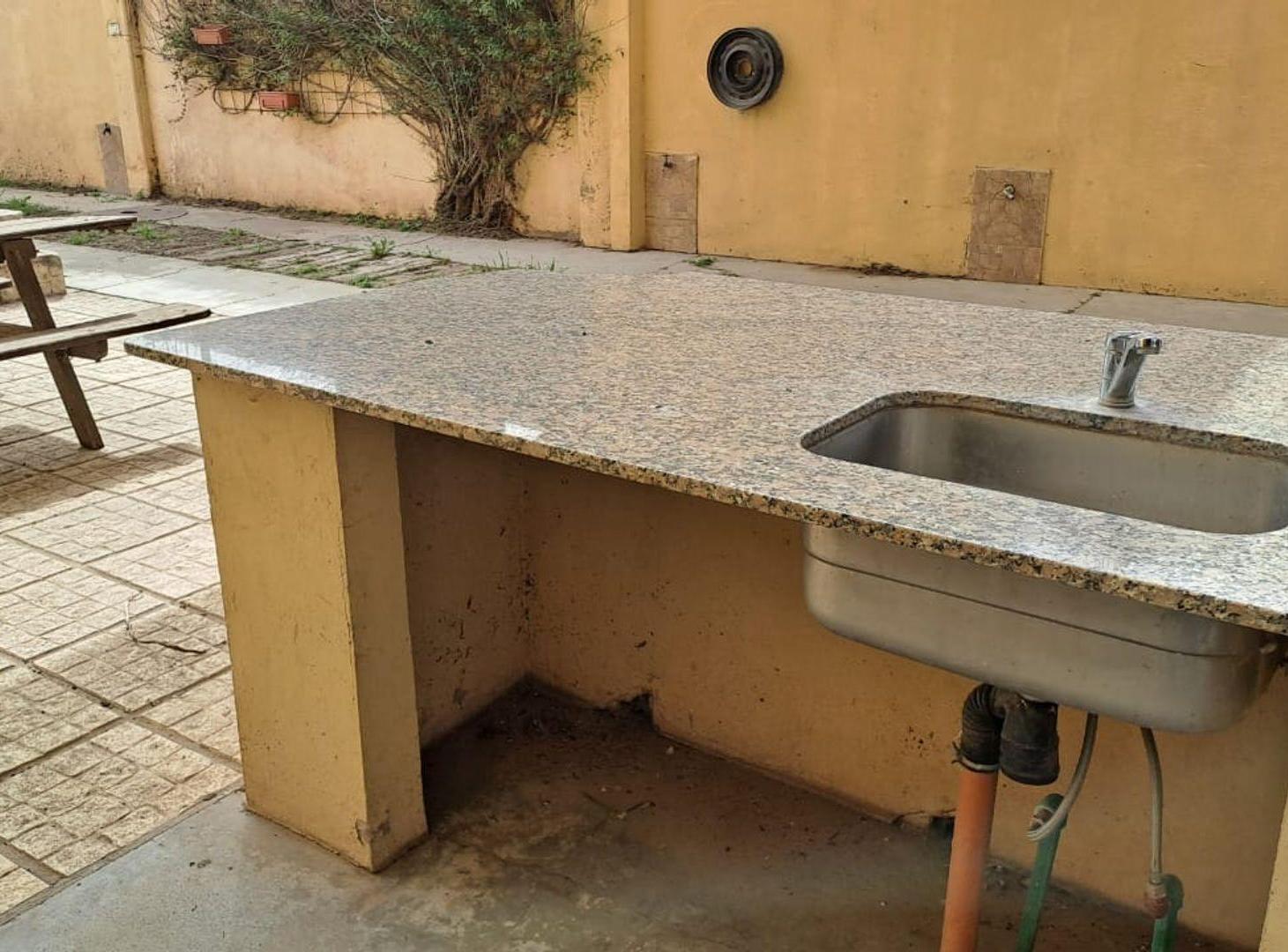 Foto de VENTA CASA TIPO LOFT B° S.JUAN BAUTISTA CON PILETA, imagen 4