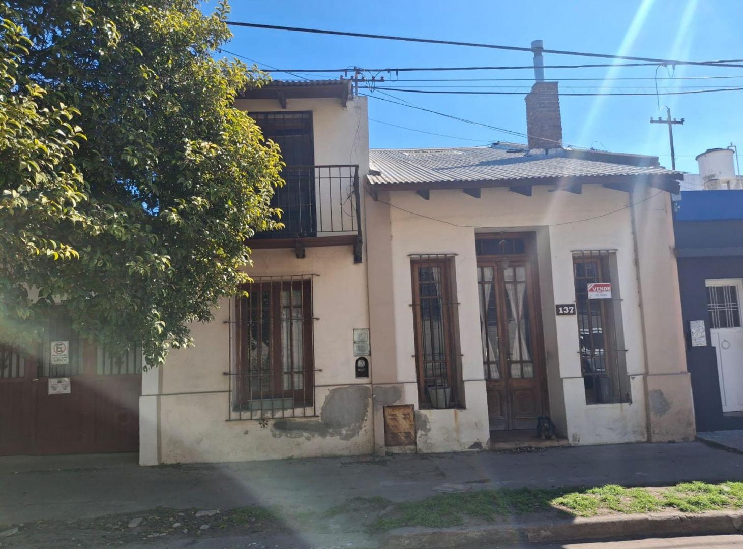 Foto de EN VENTA 2 CASAS B°GUEMES V. MARÍA. Z. ESC TRABAJO, imagen 1