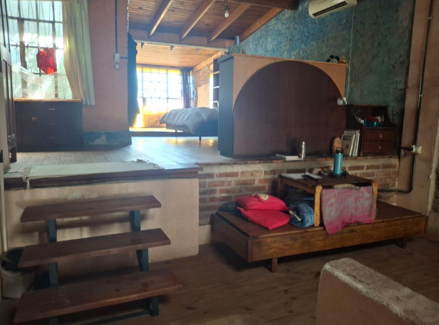 Foto de EN VENTA 2 CASAS B°GUEMES V. MARÍA. Z. ESC TRABAJO, imagen 5