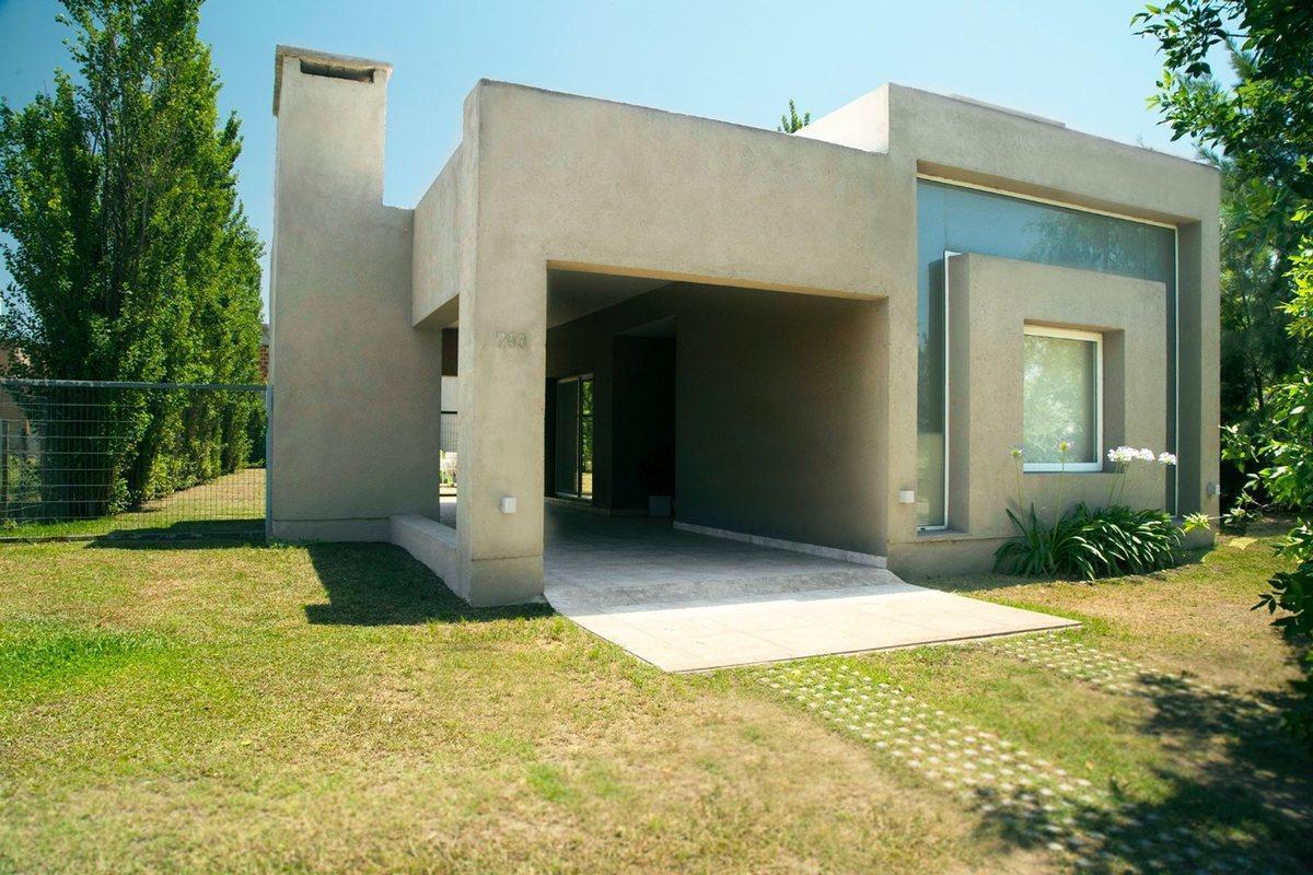 Foto de SE VENDE CASA 2 DORMITOR B LAS ROSAS VILLA NUEVA, imagen 2