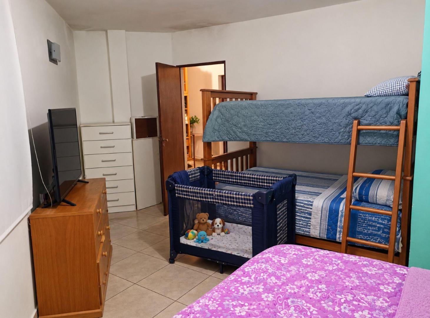 Foto de SE VENDE CASA 3 DORMITORIOS VILLA NUEVA DOS PISOS, imagen 3