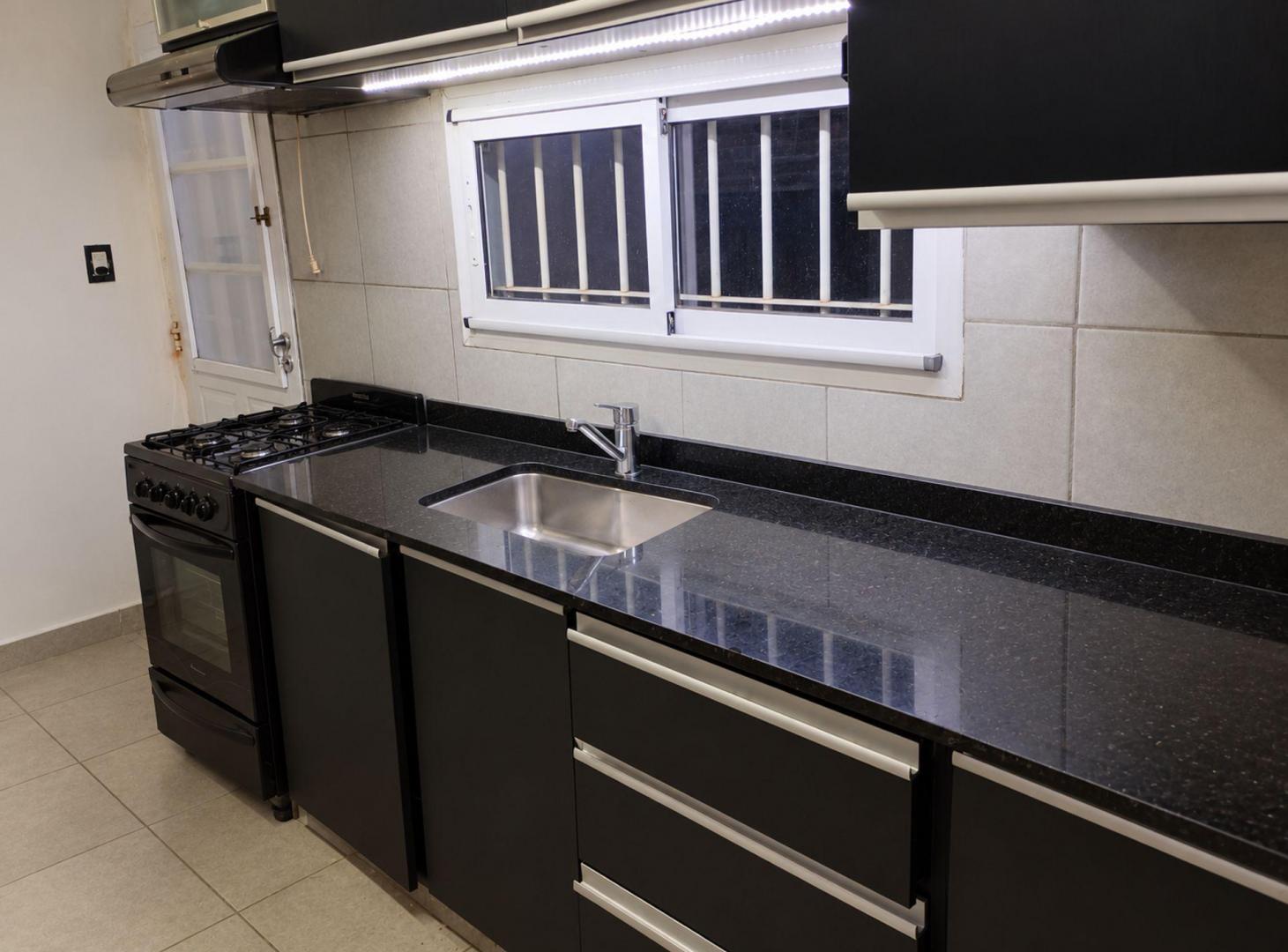 Foto de SE VENDE CASA 3 DORMITORIOS VILLA NUEVA DOS PISOS, imagen 1
