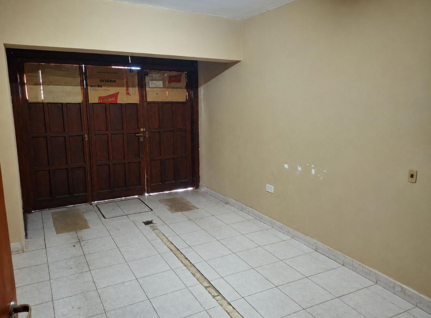Foto de SE VENDE CASA 1 DORMITORIO B GUEMES VILLA MARIA, imagen 4