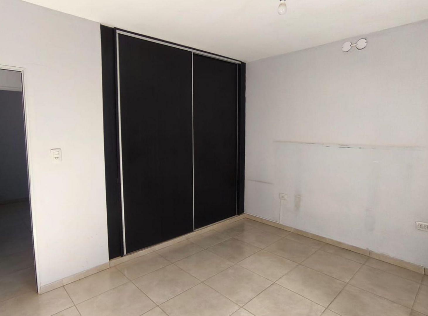 Foto de SE ALQUILA DEPARTAMENTO DUPLEX VILLA MARIA, imagen 4