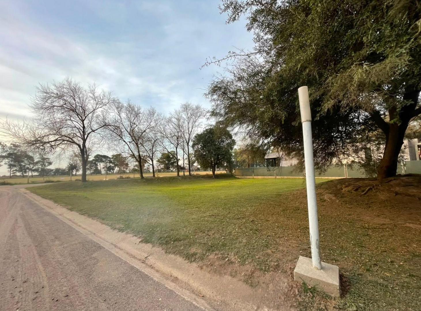 Foto de LOTE 1005 M2 EN VENTA EST. LA NEGRITA VILLA MARIA, imagen 2