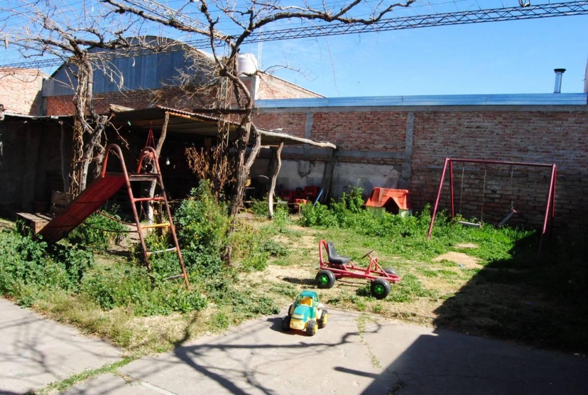 Venta Casa 5 Ambientes en San Rafael 3