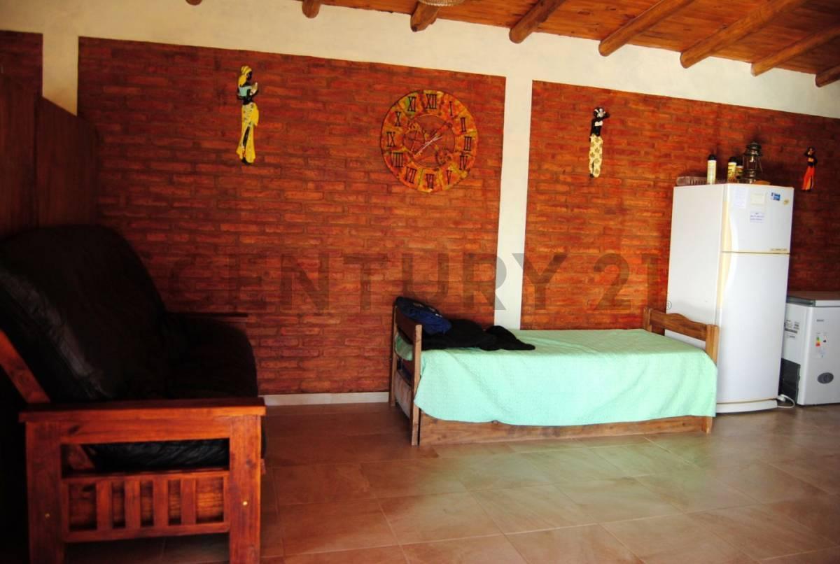 Venta Cabaña 2 Ambientes en Valle Grande 3