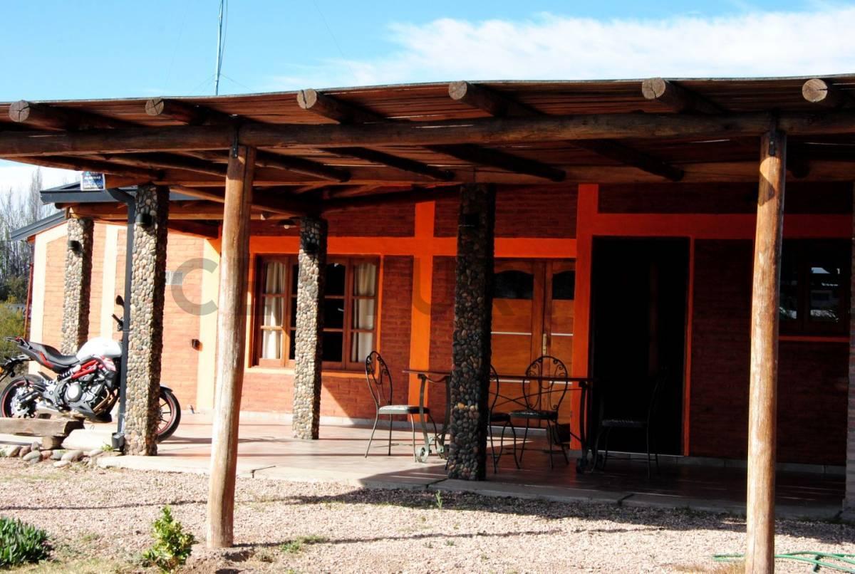 Venta Cabaña 2 Ambientes en Valle Grande 3