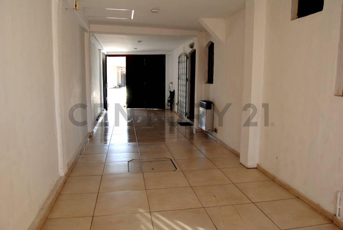 Venta Casa 6 Ambientes en San Rafael 3