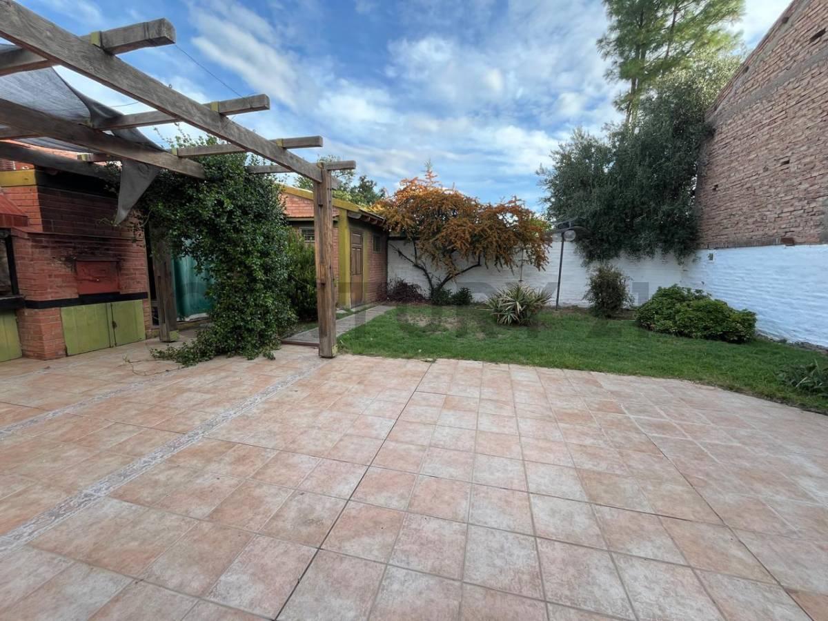 Venta Casa en San Rafael 4 Ambientes 2