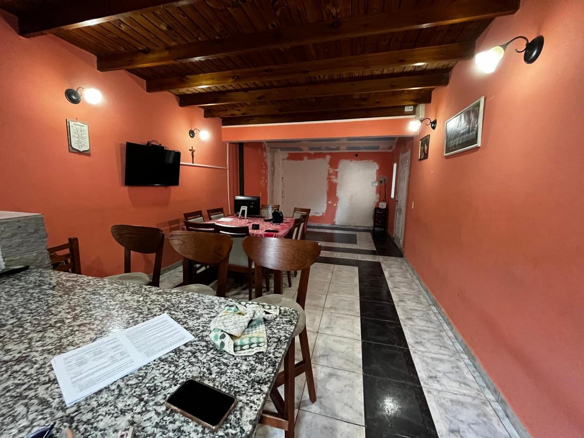 Vendo Casa con Local en Concepción del Uruguay, Entre Ríos. 5