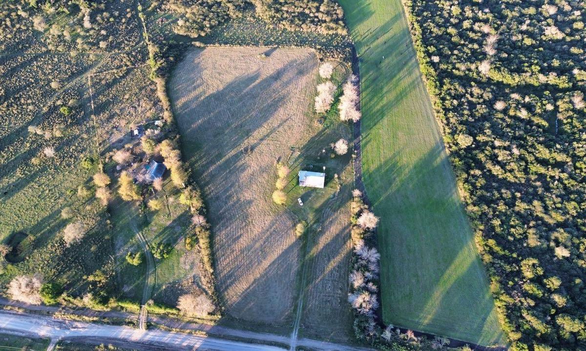 Vendo Casa de Campo en 3 Has en Concepción del Uruguay, Entre Ríos. 2