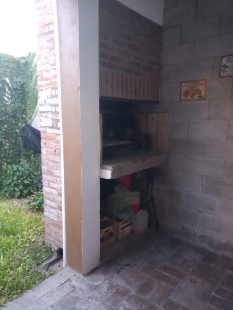 Vendo Casa y Dpto. en Concepción del Uruguay, Entre Ríos. 5