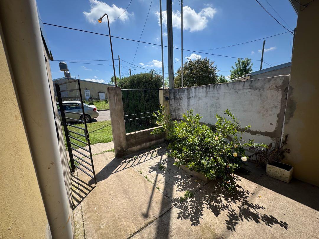 Vendo Casa en Barrio 110 Viviendas, Concepción del Uruguay, Entre Ríos 3
