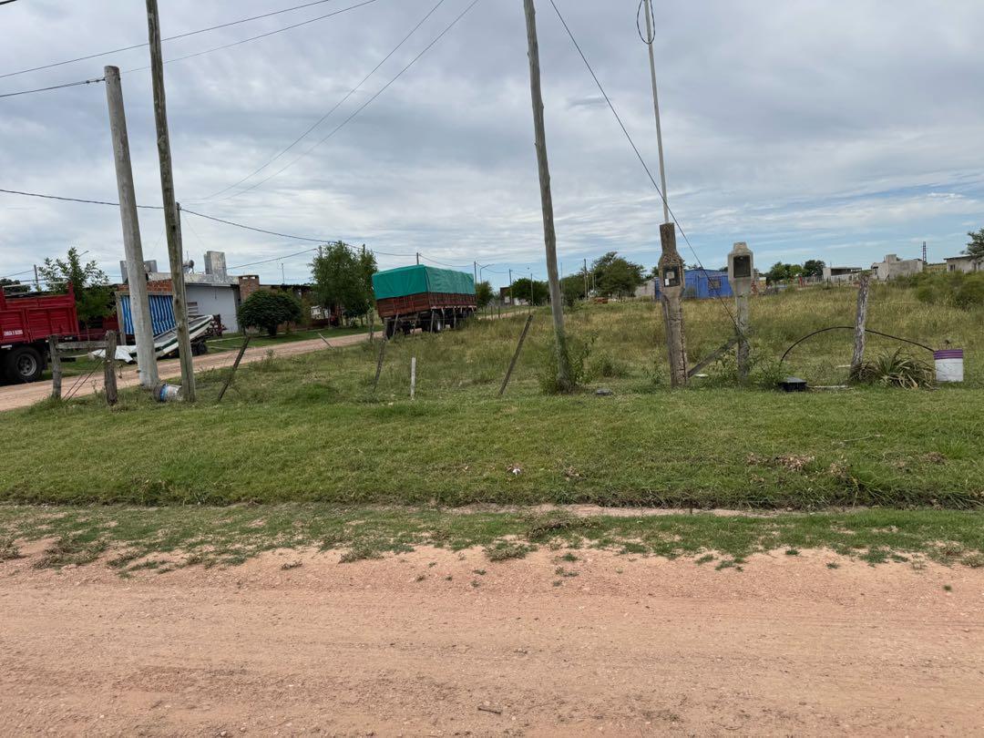 Foto de Vendo Terreno de 300 m2 en Villa Mantero, Entre Ríos., imagen 3