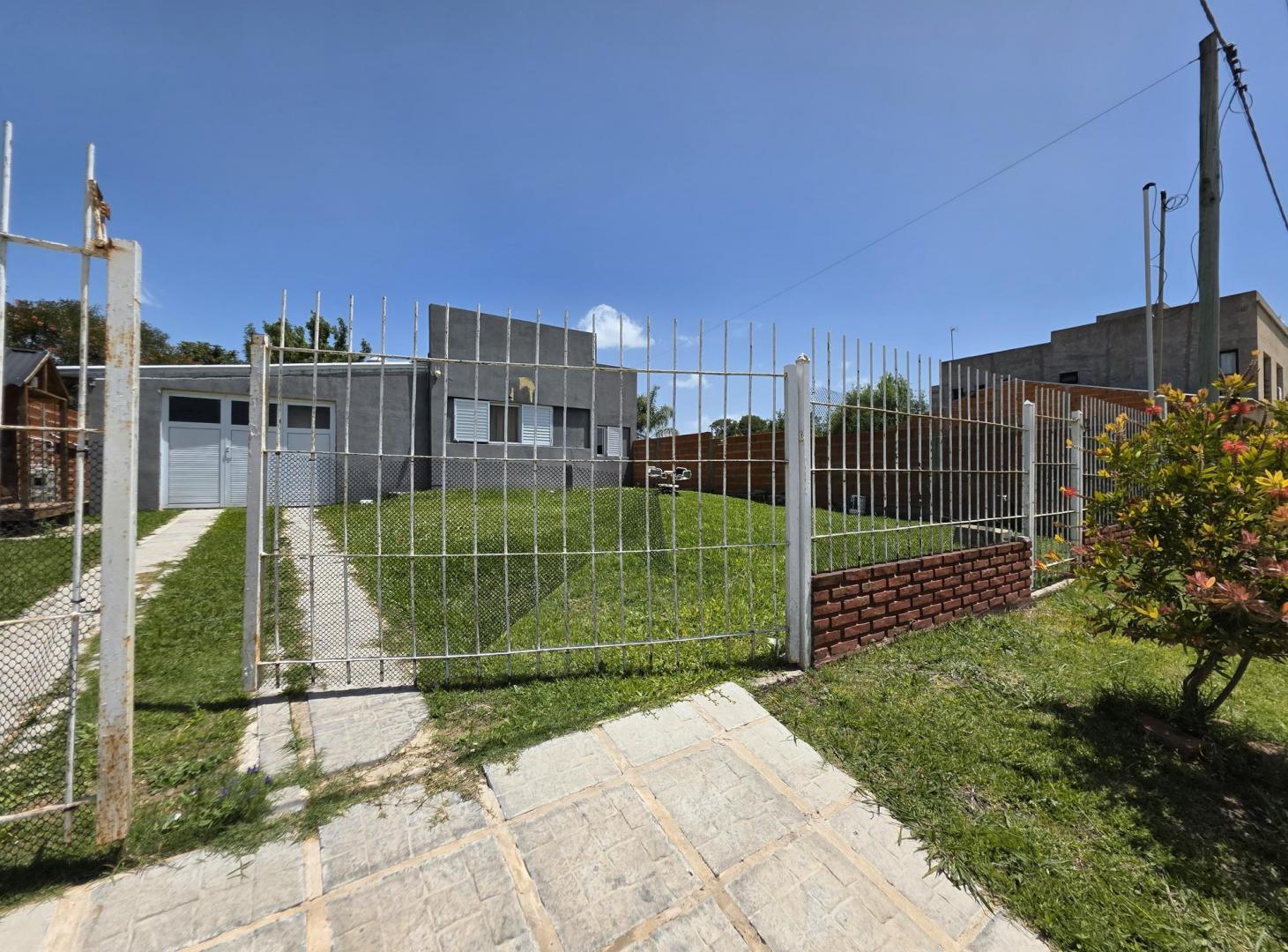 Foto de Vendo Casa con pileta en San Justo, Entre Ríos., imagen 2