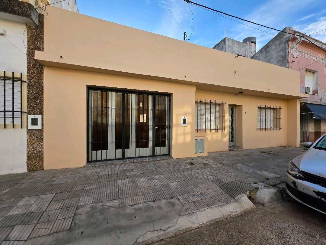 Vendo Casa Céntrica en Concepción del Uruguay, Entre Ríos