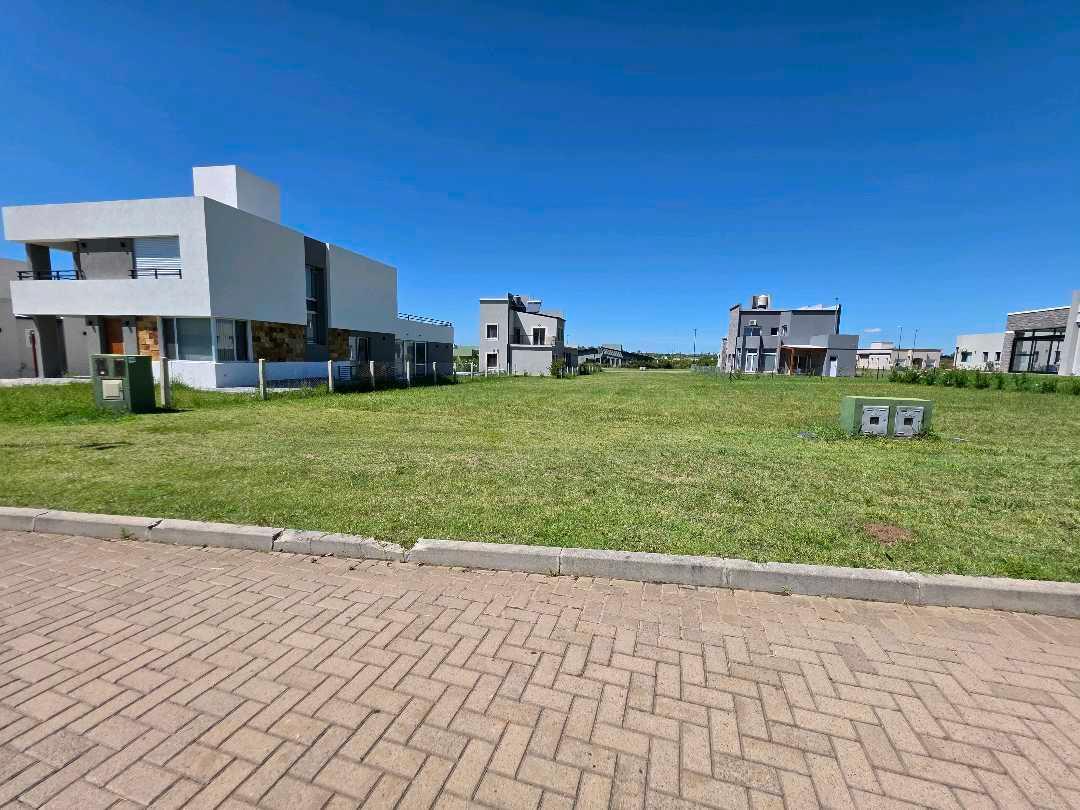 Foto de Vendo Terreno en Las Acacias, C. del Uruguay, Entre Ríos., imagen 1