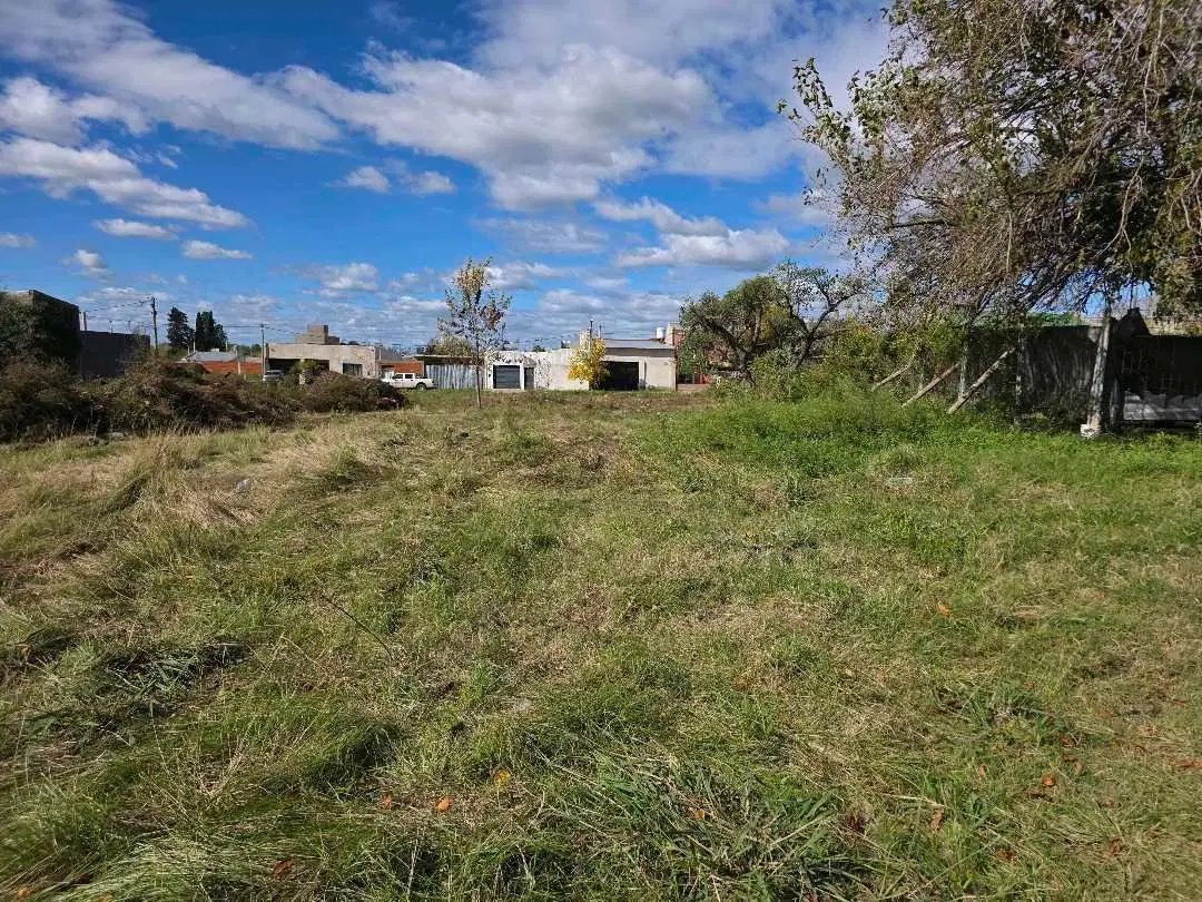 Vendo Terreno de 365 m2 en Concepción del Uruguay, Entre Ríos. 4
