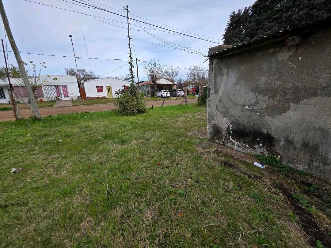 Foto de Vendo Casa a Reciclar en Caseros, Entre Ríos, imagen 4