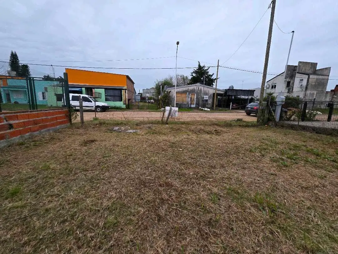 Vendo Terreno de 383 m2 en San Justo, Entre Ríos. 3