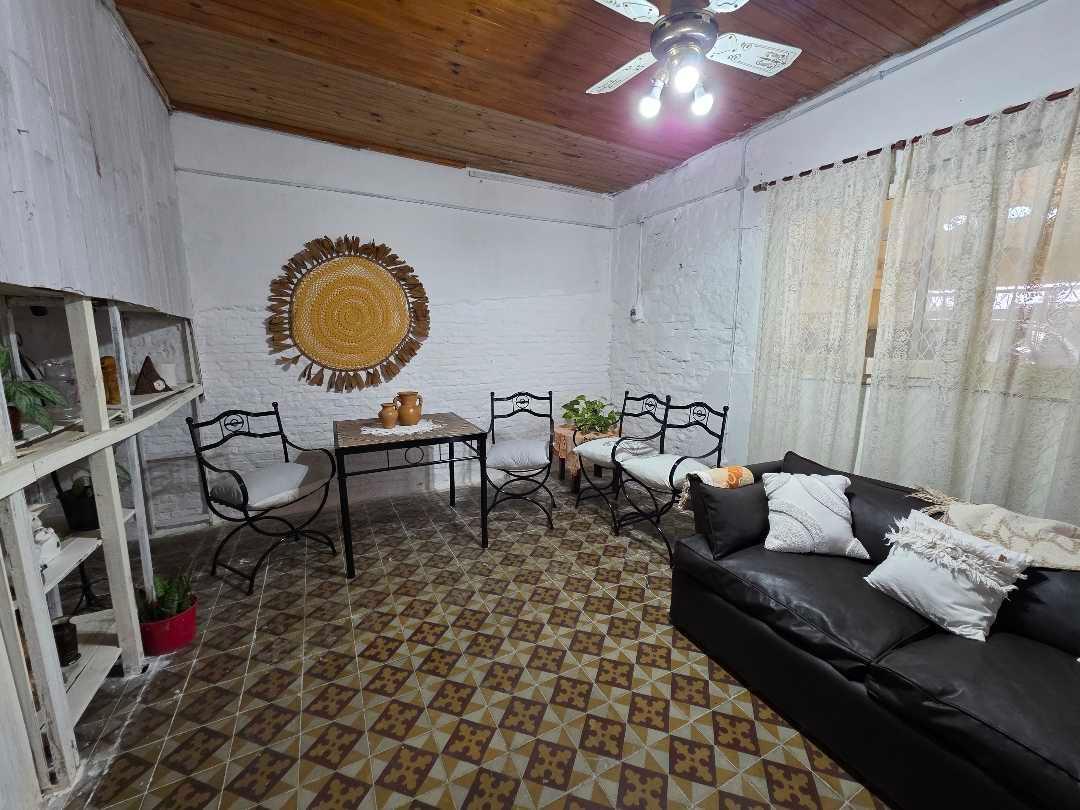 Foto de Vendo Casa en Basavilbaso, Entre Ríos., imagen 2