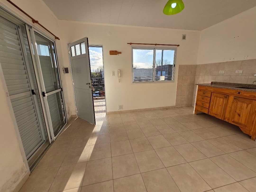 Foto de Alquilo Departamento en Concepción del Uruguay, Entre Ríos, imagen 3