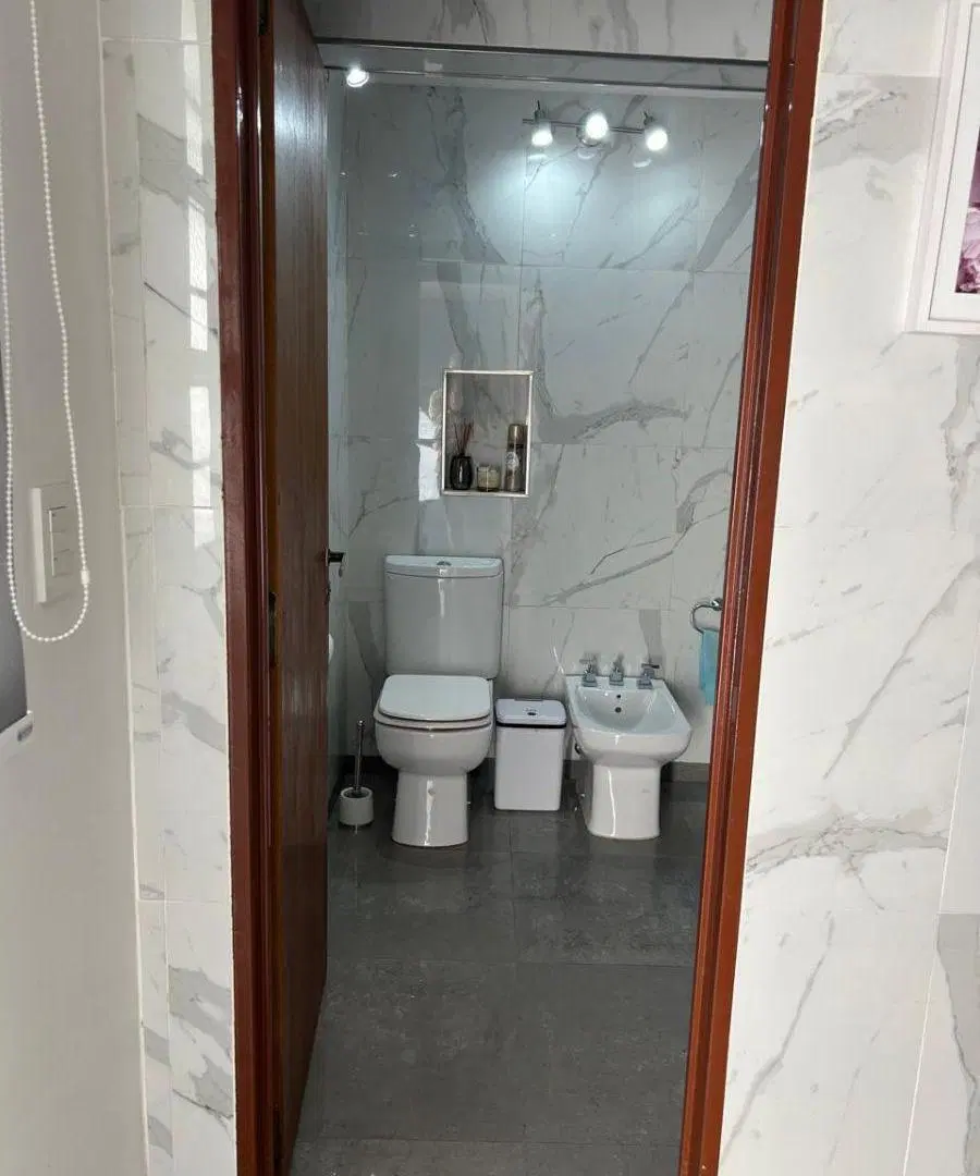 Casa en venta c/ cochera en Tolosa 2