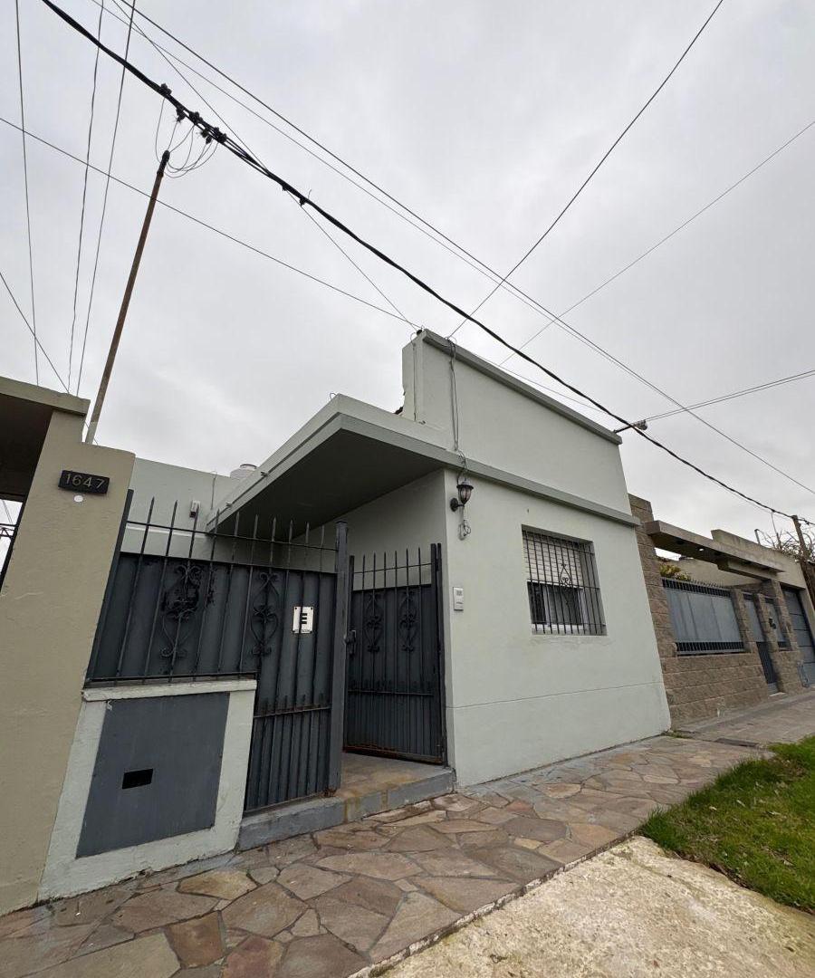 Foto de PH en venta en Ringuelet, imagen 1
