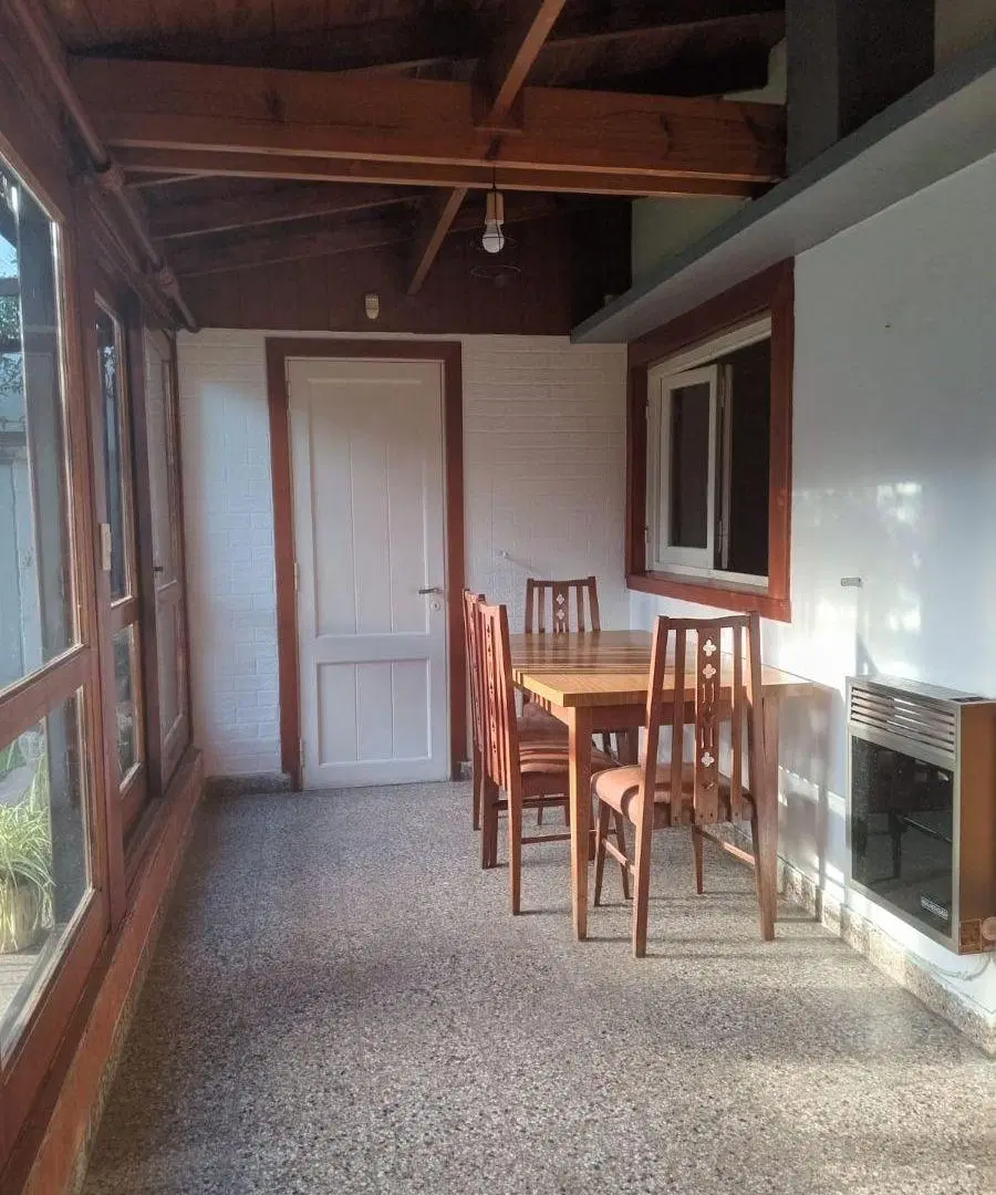 Chalet en alquiler con Parque 4