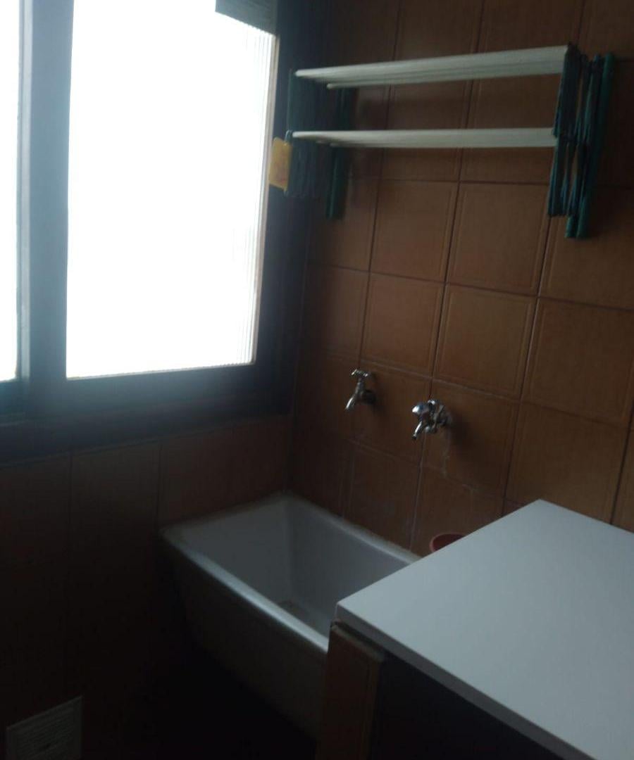 Foto de departamento 2 ambientes contrafrente impecable, imagen 4